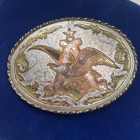 Elegant Silver and Gold Eagle Belt Buckle ( A )